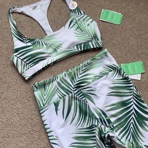 Forever 21 sports bra and leggings